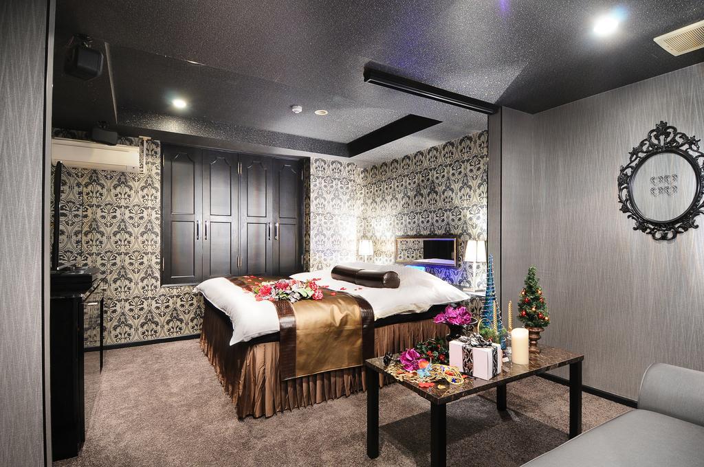 Blanc Chapel Christmas Sakai (adults Only) Liebeshotel